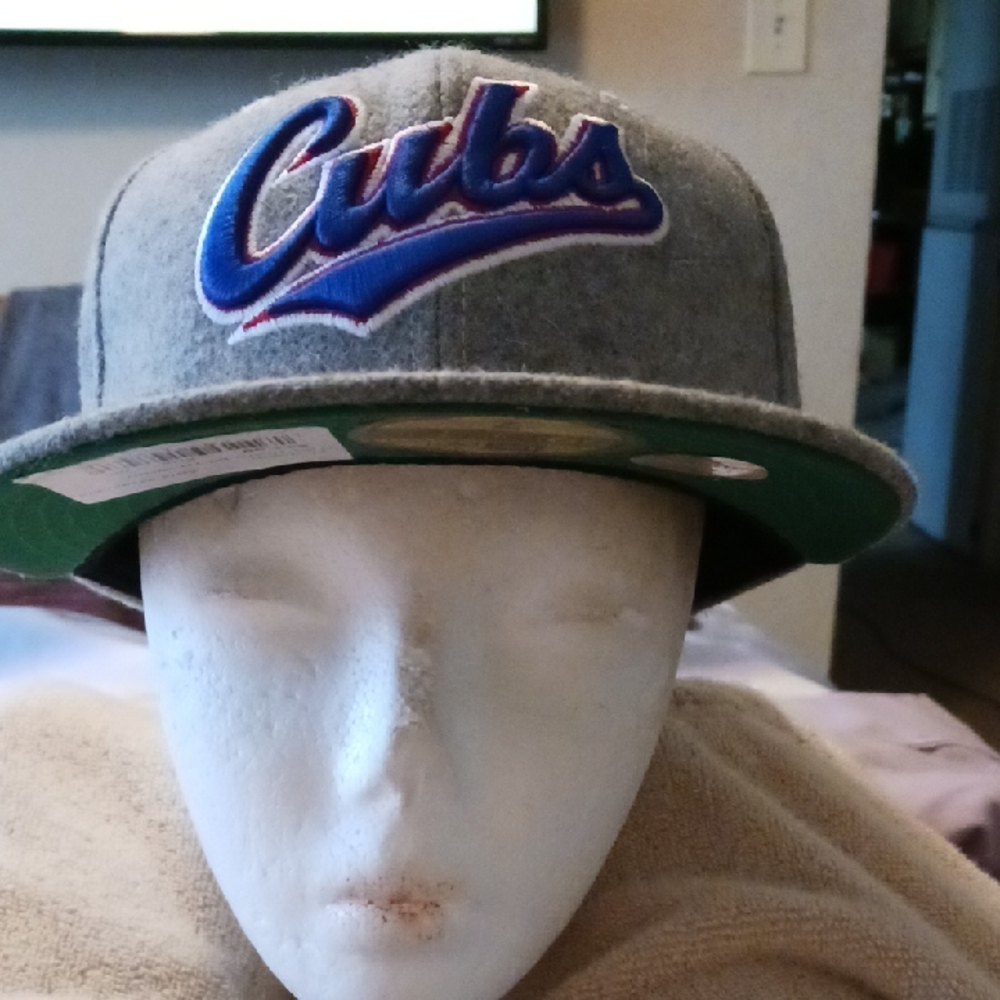 Gray Cubs Baseball Cap
